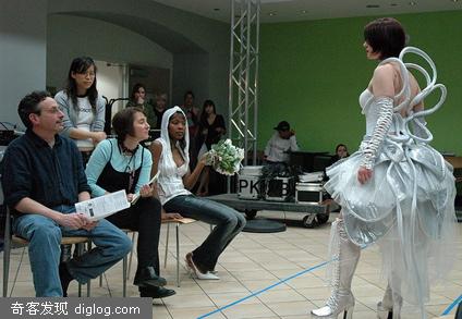 Seamless Fashion Show 2006 features iPod-ready couture - The Unofficial Apple Weblog (TUAW)