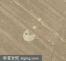 在GoogleEarth上的田地里面发现pacman