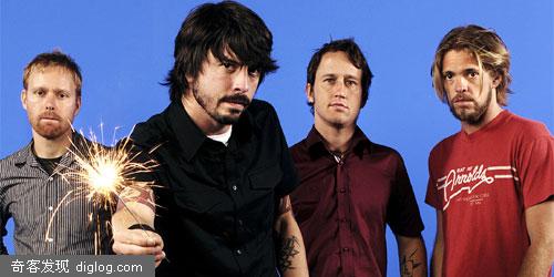Foo Fighters 07��ר��! Echoes, Silence, Patience &amp; Grace