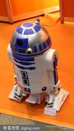 R2D2下一个工作：垃圾桶