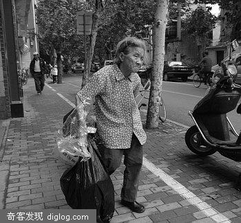 钱太多就扔掉点吧！，译索网，博客翻译