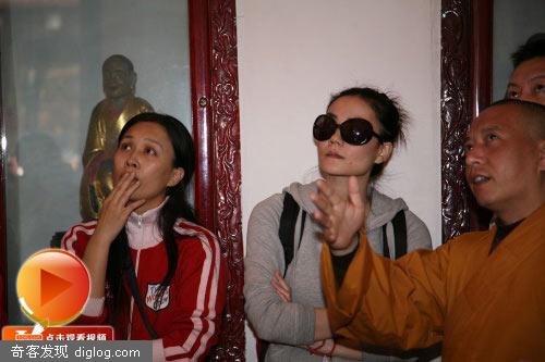 业内人士确定王菲即将复出 已经签约麦当娜公司-搜狐娱乐