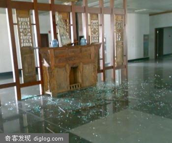 我离震中55km 学校地震时