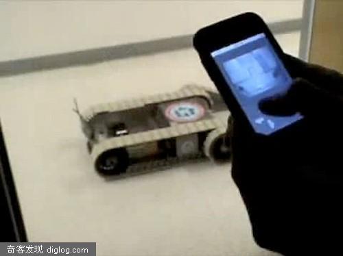 用 iPhone 也可以操作 PackBot？
