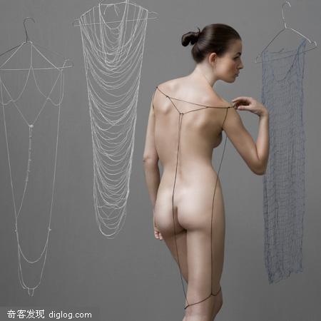 ��ϡ��|Soϡ�� »�� ʷ�ϲ������ٵ�ȹ��(Minimal Dresses)