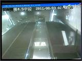 实拍台湾地铁电梯踏板掀起 男子被生吞惨死